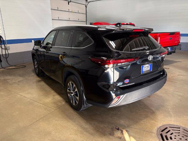 Used 2026 Toyota Highlander XLE AWD/4WD image 6