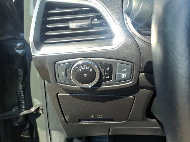 Certified 2023 Ford Edge Titanium w/ Equipment Group 301A image 18