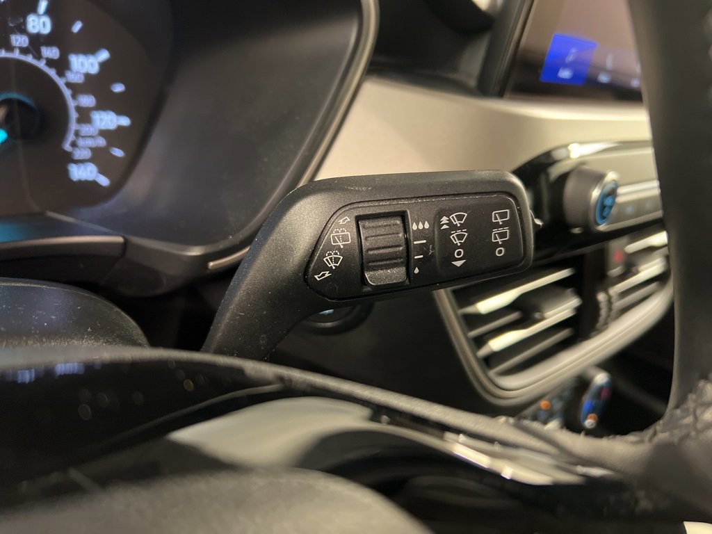 Certified 2022 Ford Escape SE w/ Cold Weather Package image 22