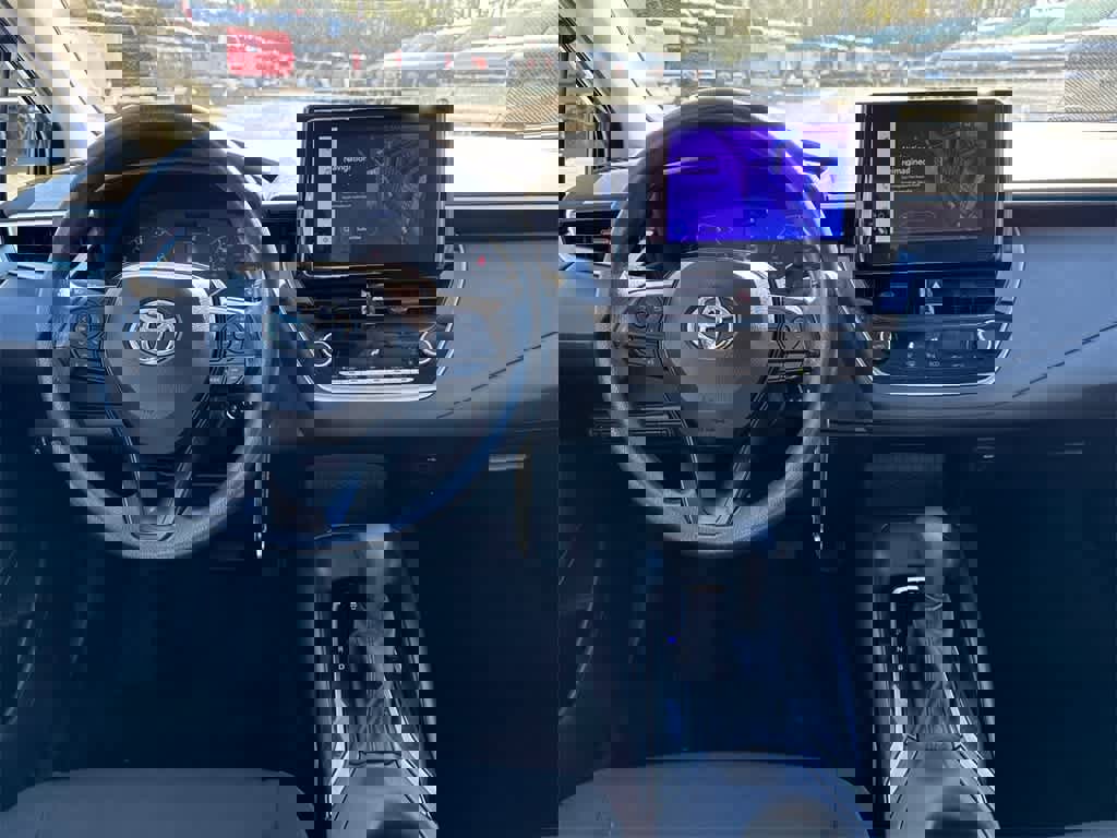 Used 2024 Toyota Corolla LE image 17