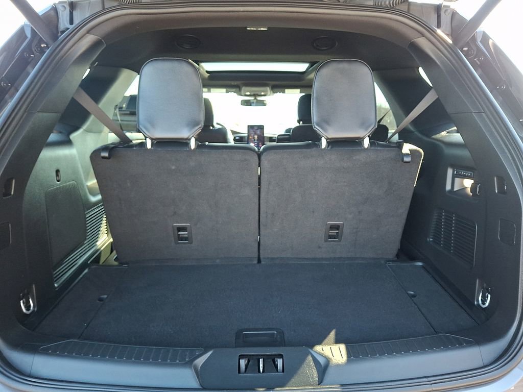 Certified 2024 Ford Explorer ST w/ Equipment Group 401A image 31