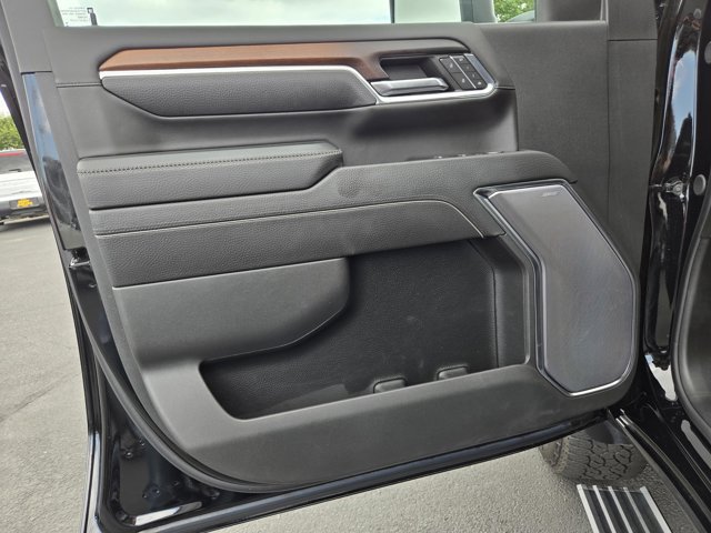 Used 2024 GMC Sierra 2500 Denali AWD/4WD image 17