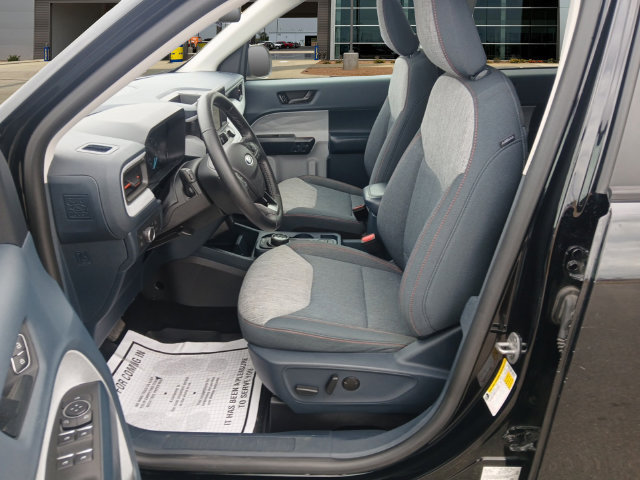 Certified 2022 Ford Maverick XLT w/ XLT Luxury Package FWD image 9