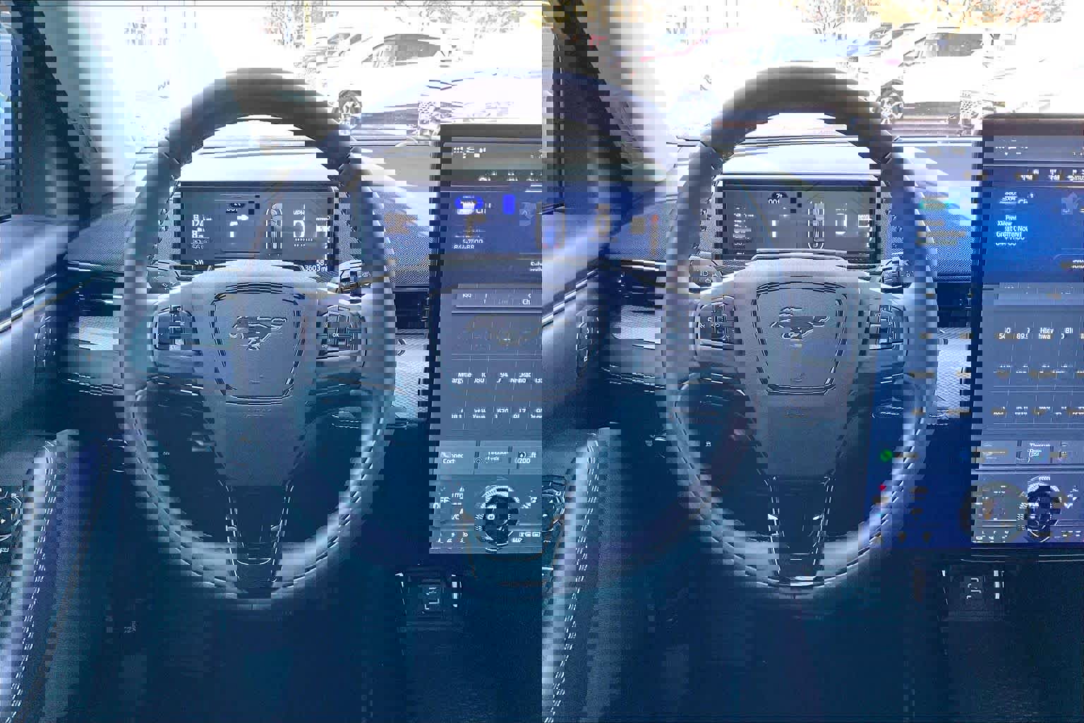 Certified 2022 Ford Mustang Mach-E Select w/ Comfort/Technology Package image 5