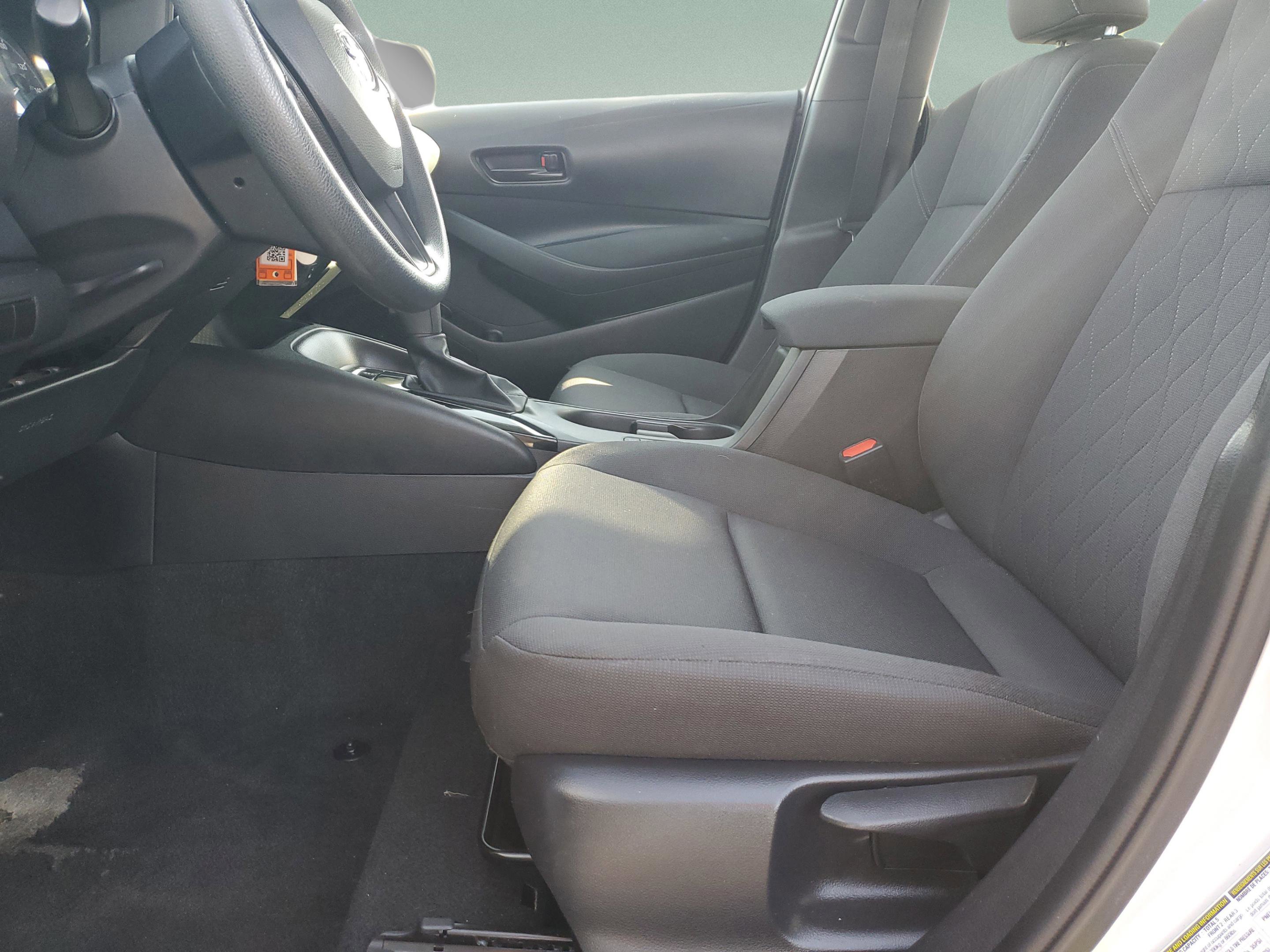 Used 2023 Toyota Corolla LE FWD image 14