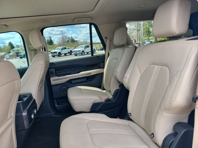 Certified 2022 Ford Expedition Platinum AWD/4WD image 31