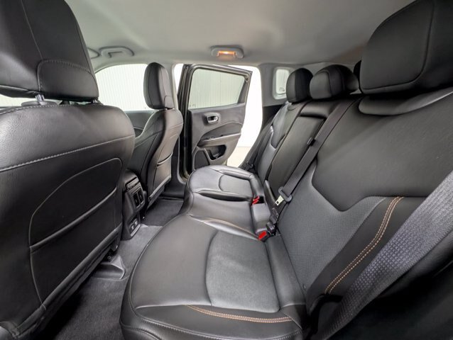 Used 2021 Jeep Compass Limited AWD/4WD image 15