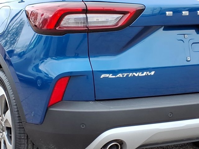 Certified 2023 Ford Escape Platinum w/ Premium Technology Package AWD/4WD image 19