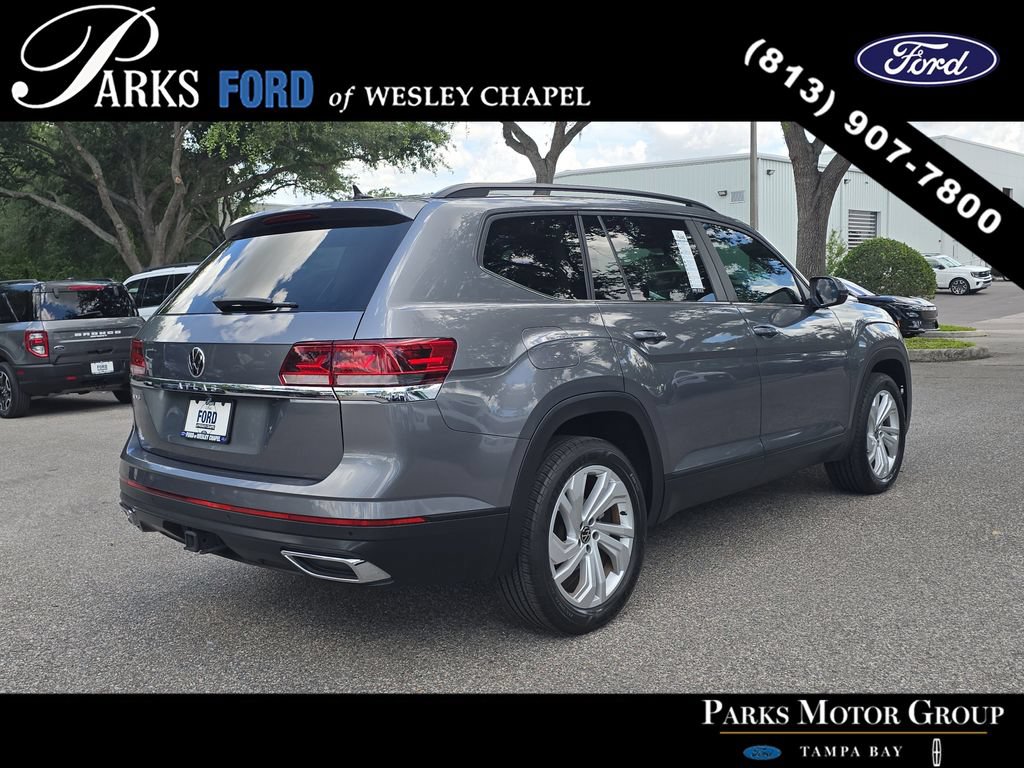 Used 2023 Volkswagen Atlas SE w/ Panoramic Sunroof Package FWD image 4