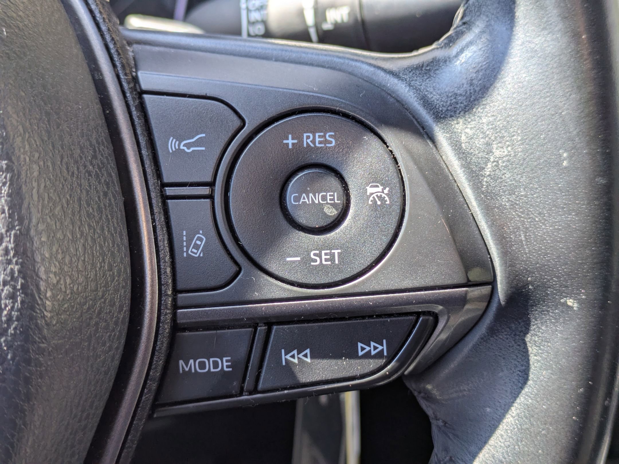 Used 2021 Toyota Camry SE image 17