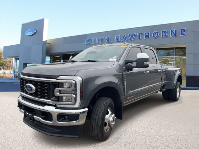 Certified 2025 Ford F350 Lariat w/ Lariat Ultimate Package AWD/4WD image 3