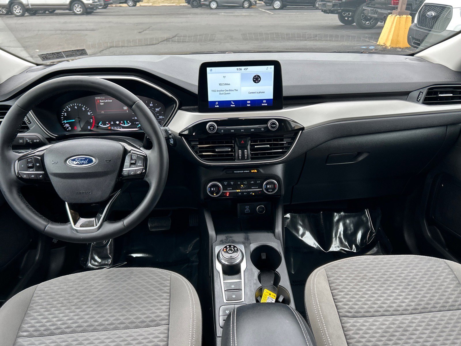 Certified 2021 Ford Escape SE w/ Convenience Package image 3