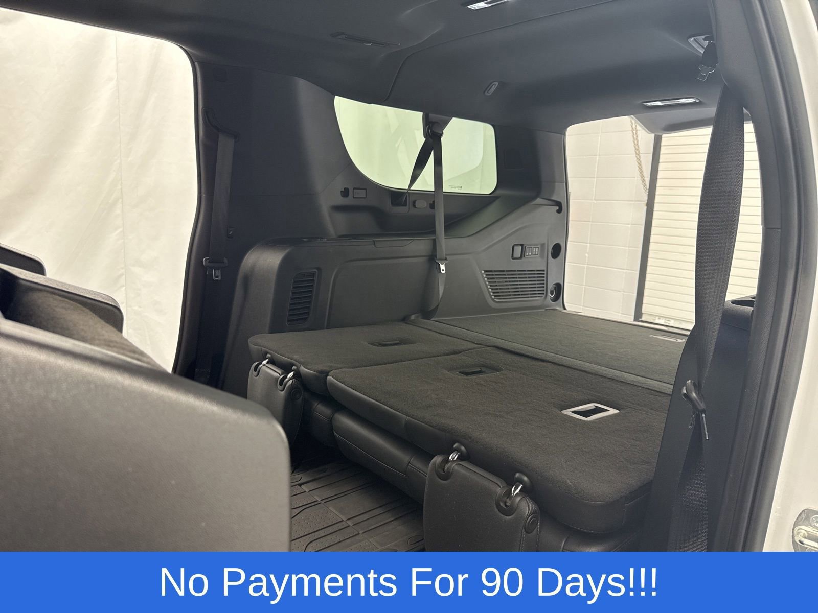 Used 2023 Chevrolet Suburban Z71 w/ Luxury Package image 50