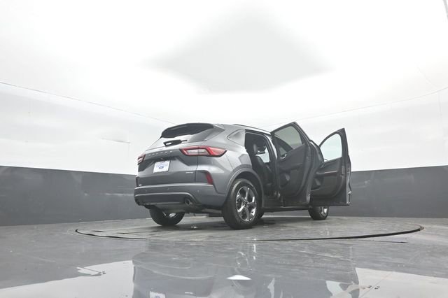 Certified 2023 Ford Escape ST-Line w/ Tech Pack #1 image 42