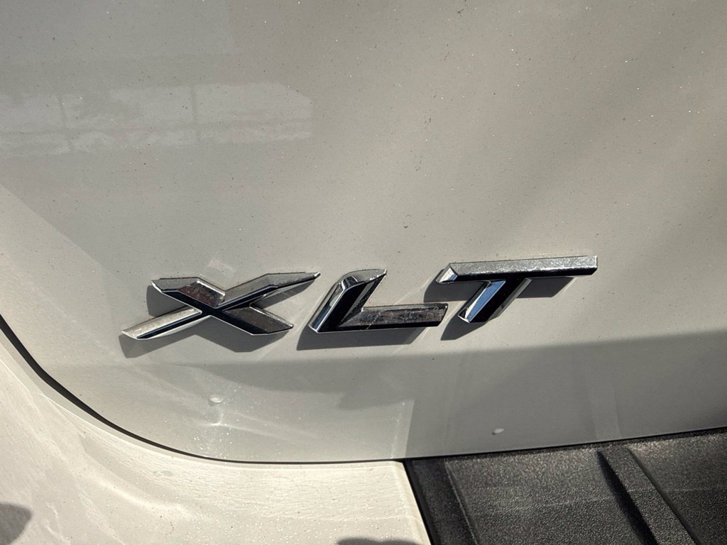 Certified 2024 Ford Explorer XLT w/ Equipment Group 202A AWD/4WD image 11