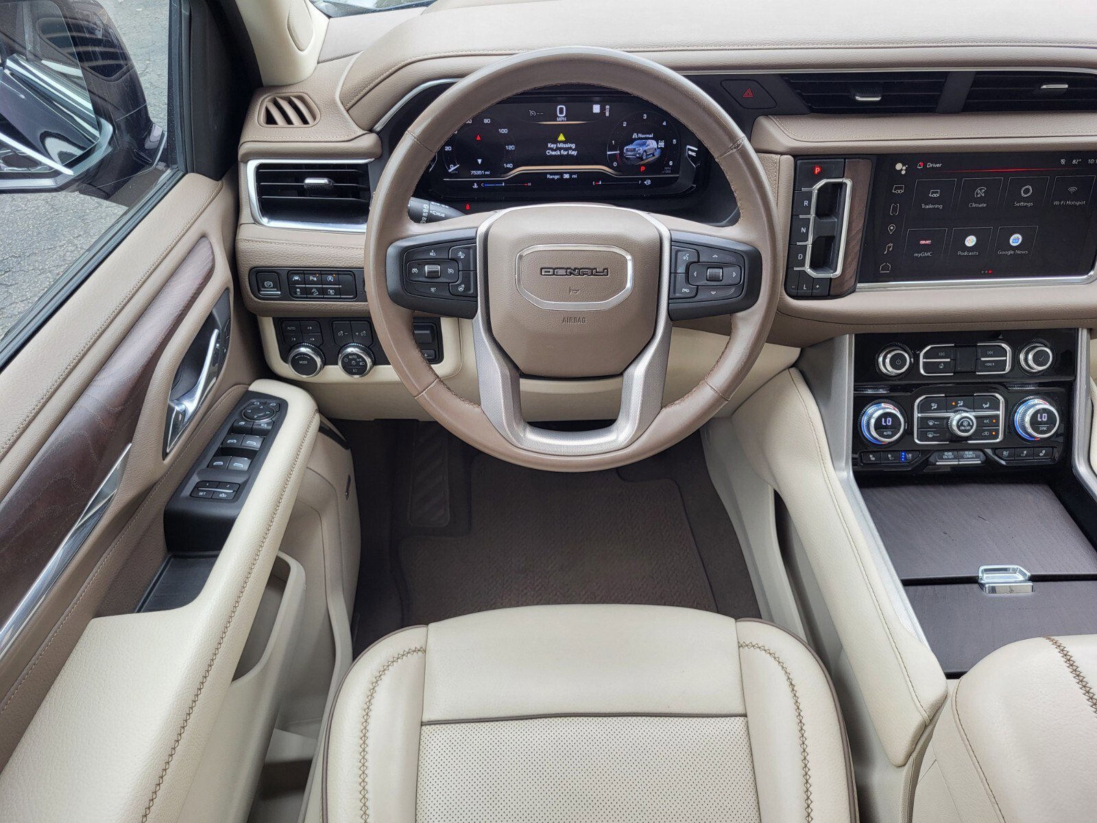 Used 2023 GMC Yukon Denali w/ Max Trailering Package image 14