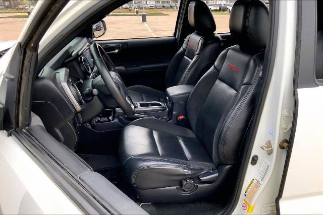 Used 2019 Toyota Tacoma TRD Off-Road image 10