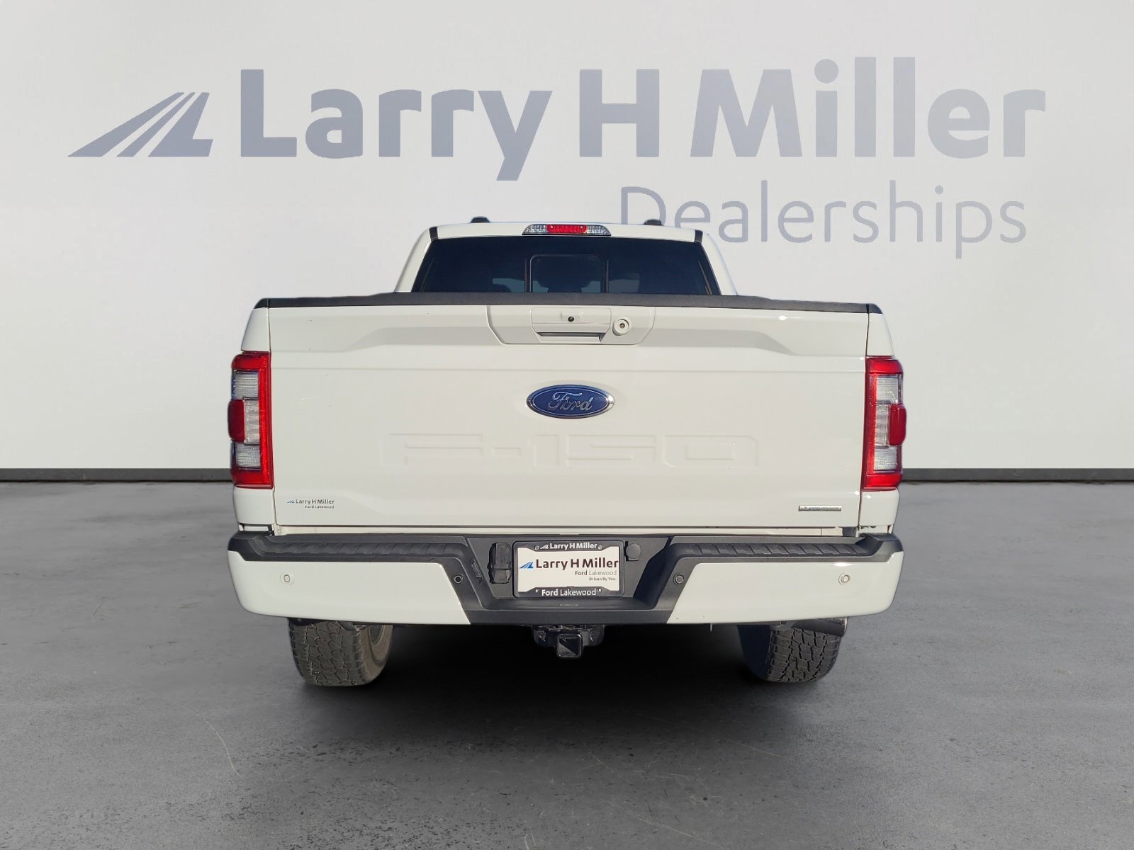 Certified 2022 Ford F150 Lariat w/ Equipment Group 502A High image 4