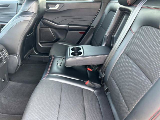 Certified 2025 Ford Escape ST-Line AWD/4WD image 18