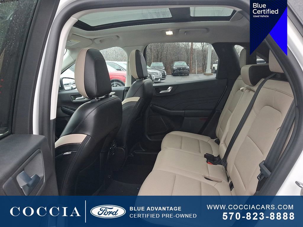 Certified 2022 Ford Escape SEL AWD/4WD image 10