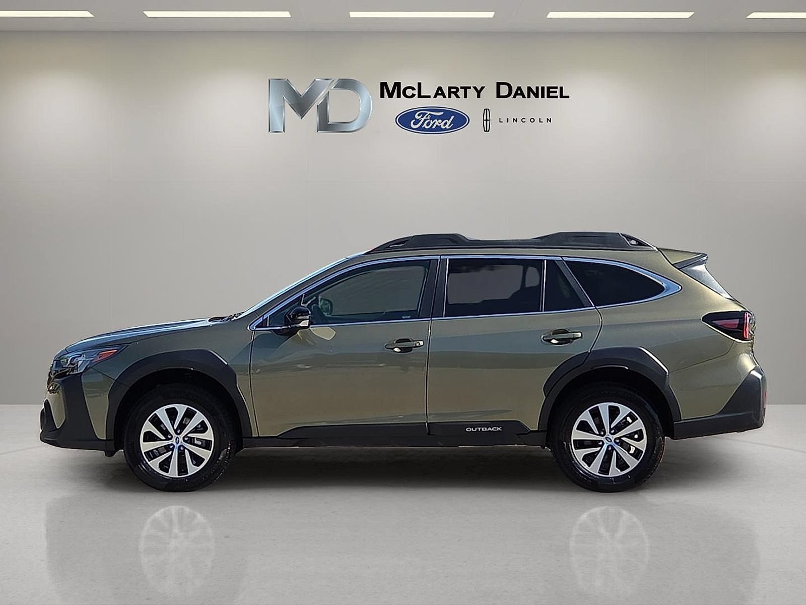 Used 2024 Subaru Outback Premium AWD/4WD video 3