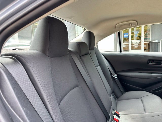 Used 2025 Toyota Corolla LE FWD image 40