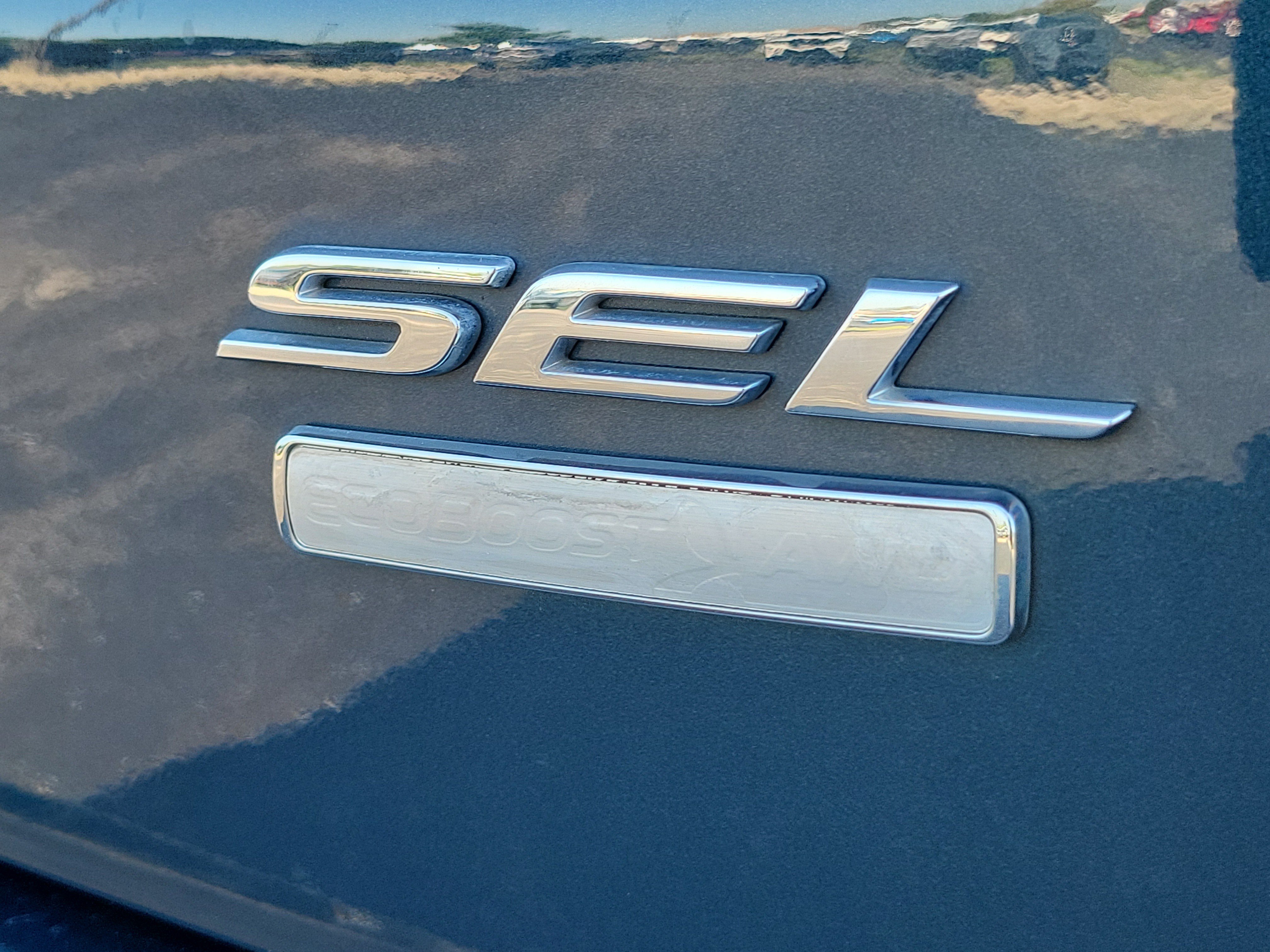 Certified 2019 Ford Edge SEL w/ Equipment Group 201A AWD/4WD image 30