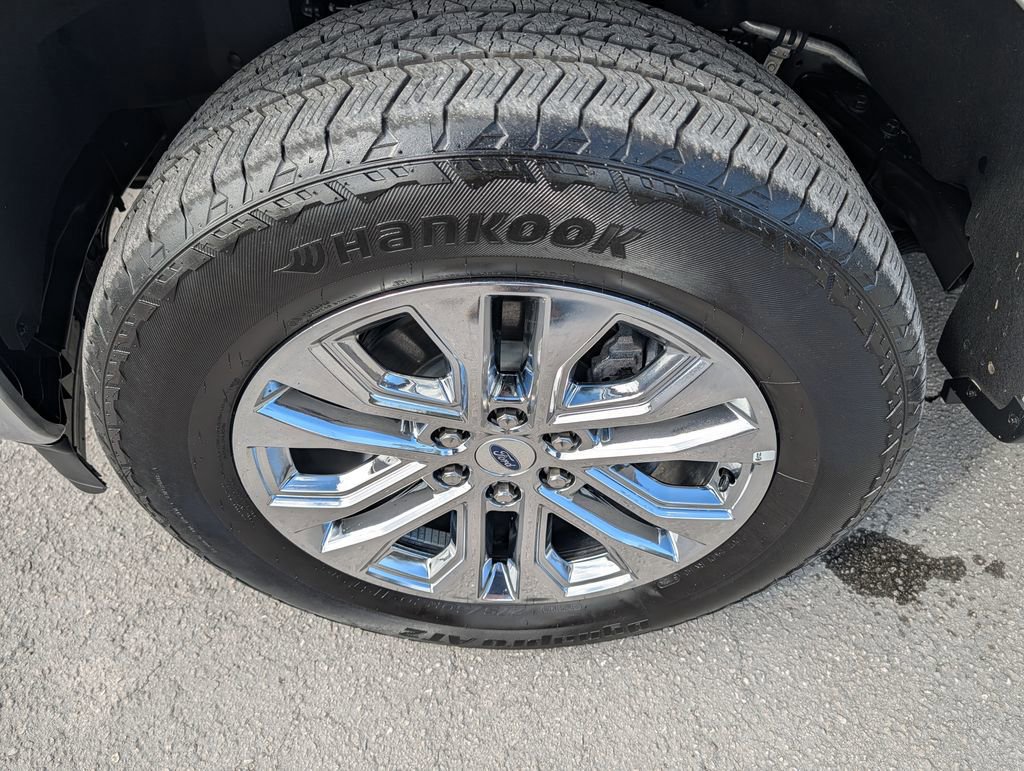 Certified 2025 Ford F150 Lariat w/ Equipment Group 501A Mid image 39