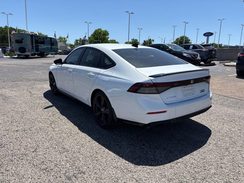 Used 2023 Honda Accord Sport image 5