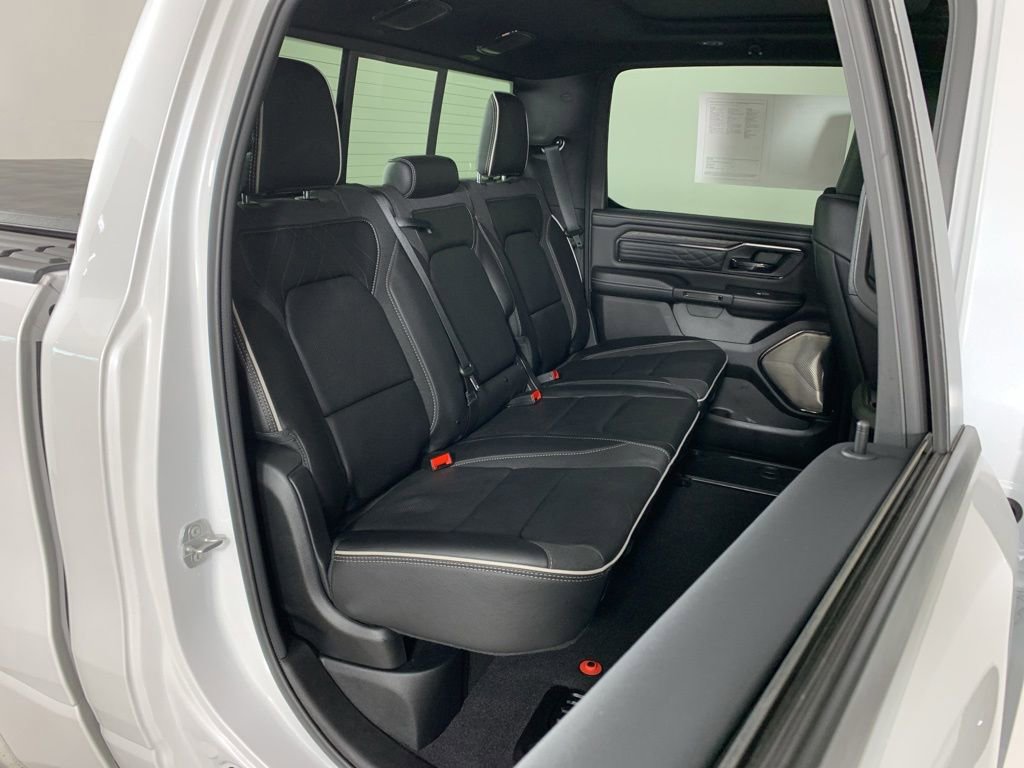 Used 2025 RAM 1500 Limited AWD/4WD image 42