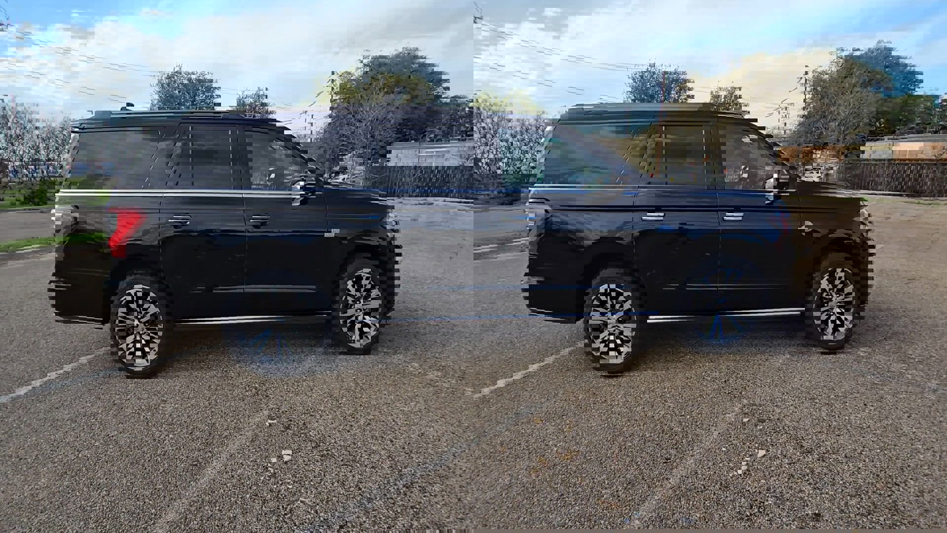 Certified 2020 Ford Expedition Max King Ranch w/ Cargo Package image 6