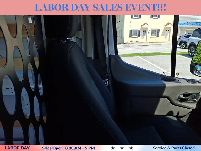 Certified 2025 Ford Transit 250 Low Roof w/ Exterior Upgrade Package RWD image 13