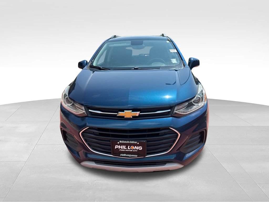 Used 2020 Chevrolet Trax LT AWD/4WD image 2