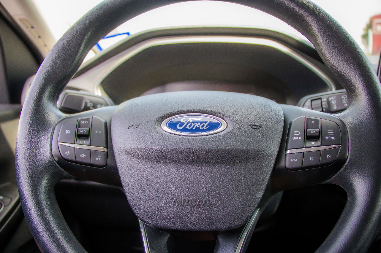 Certified 2025 Ford Escape Active AWD/4WD image 11