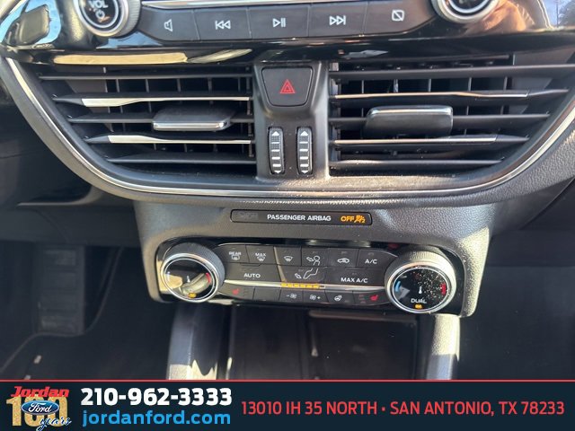 Certified 2022 Ford Escape Titanium w/ Titanium Elite Package image 13