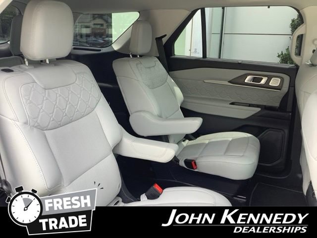 Certified 2025 Ford Explorer Platinum w/ LUX Leather Package AWD/4WD image 25