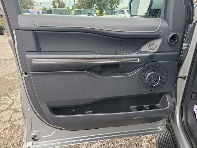 Certified 2024 Ford Expedition XLT AWD/4WD image 16