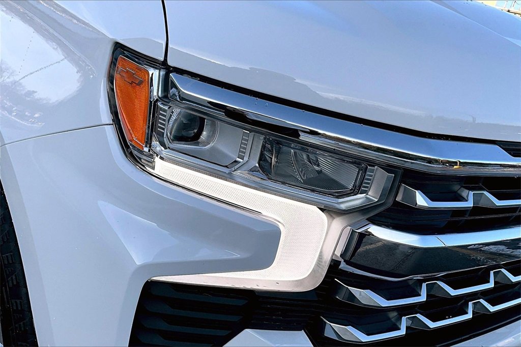 Used 2023 Chevrolet Silverado 1500 LTZ image 30