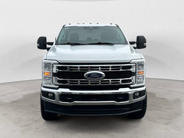 Certified 2024 Ford F350 XLT w/ 360-Degree Camera Package AWD/4WD image 8