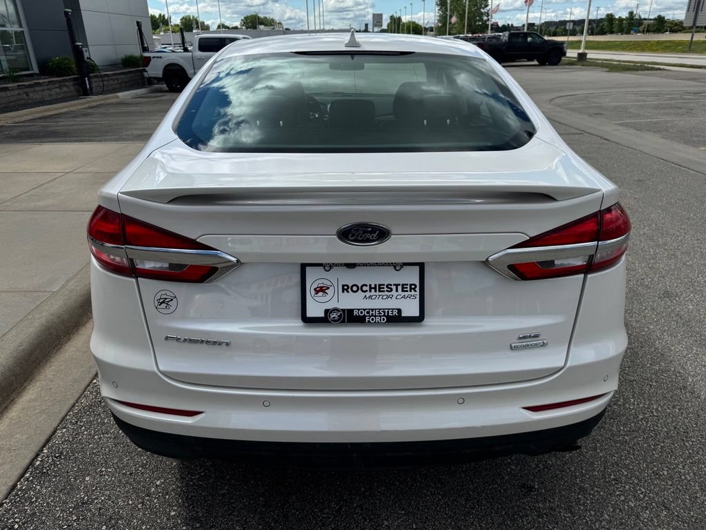 Certified 2019 Ford Fusion SE w/ Equipment Group 151A FWD image 39