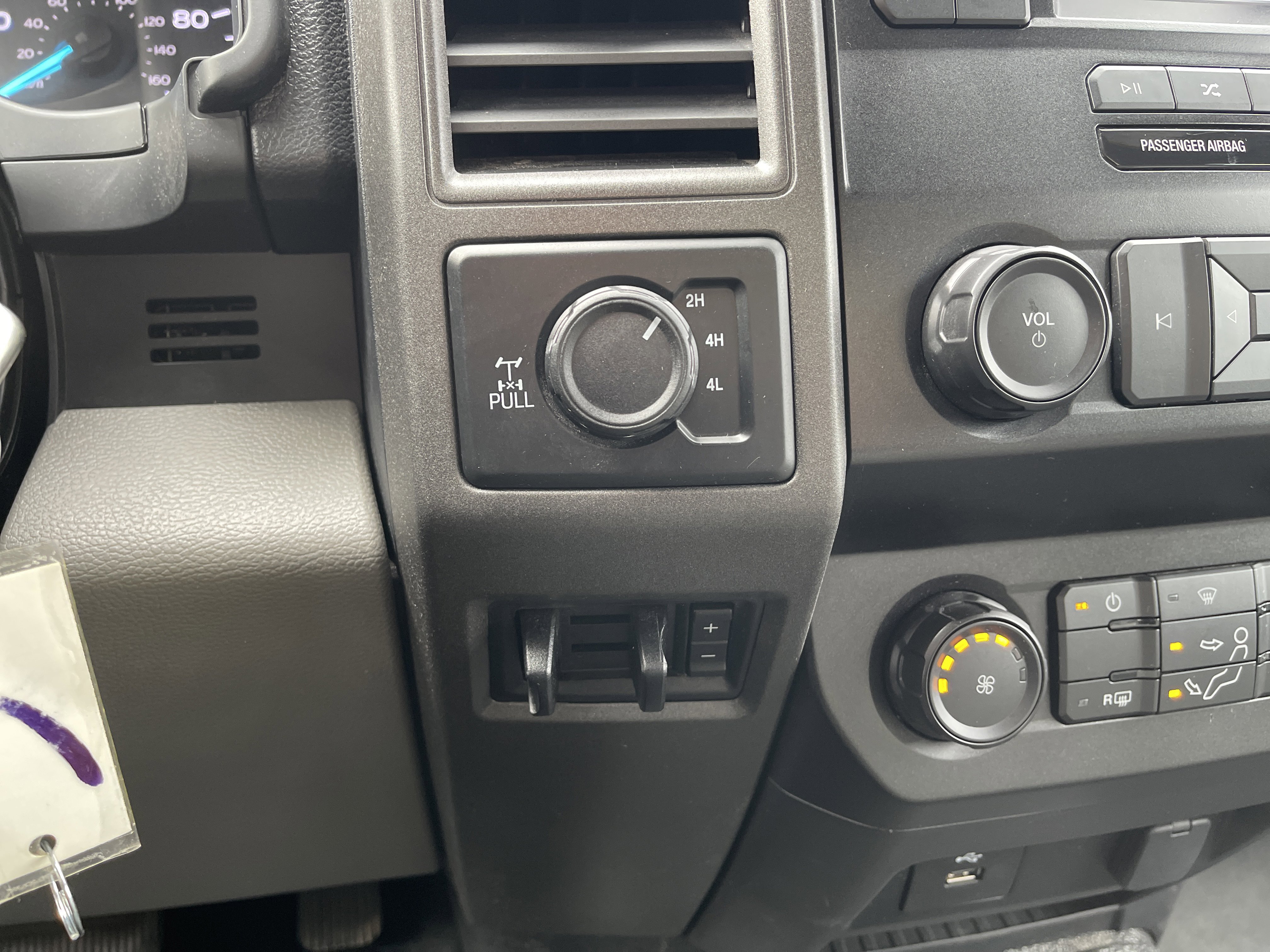 Certified 2020 Ford F350 XL w/ Power Equipment Group AWD/4WD image 20