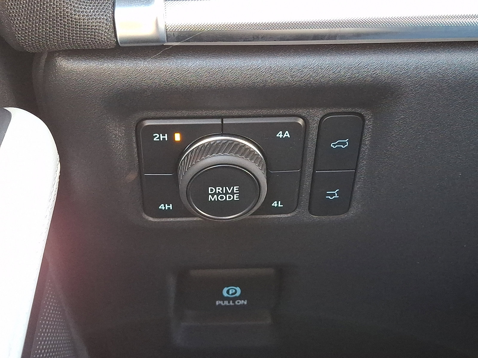 Certified 2025 Ford Expedition Max Platinum w/ Driver's Package image 29