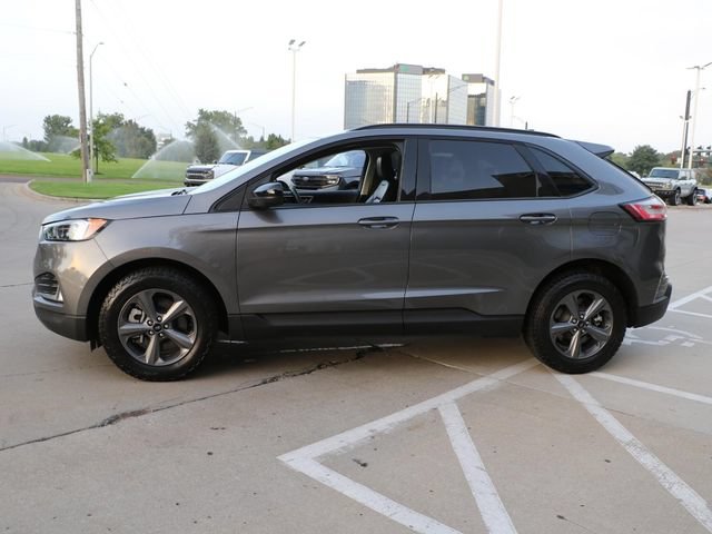 Certified 2024 Ford Edge SEL w/ Sport Appearance Package AWD/4WD image 4