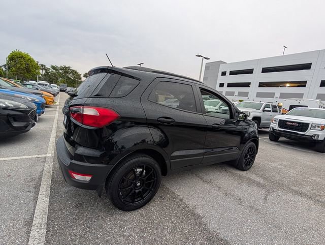 Certified 2021 Ford EcoSport SE w/ SE Appearance Package image 4