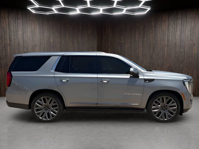 Used 2025 GMC Yukon Denali Ultimate AWD/4WD image 8