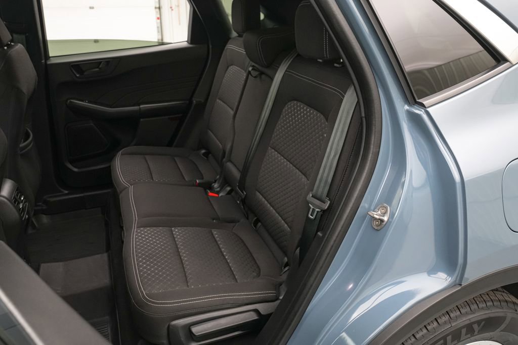 Certified 2024 Ford Escape Active AWD/4WD image 19