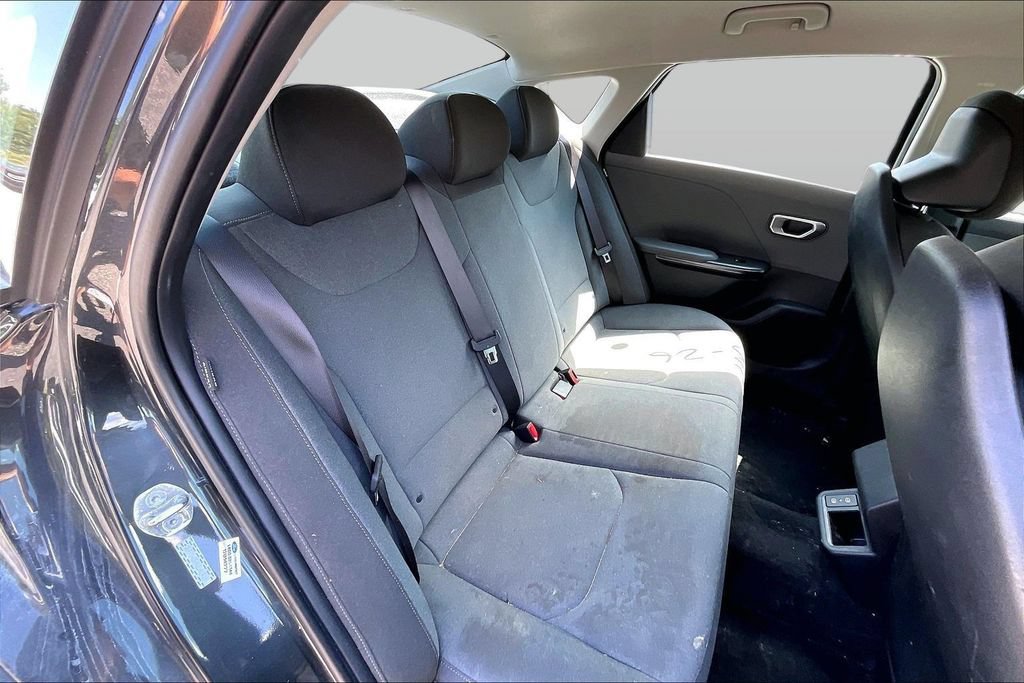 Used 2025 Kia K4 FWD image 27