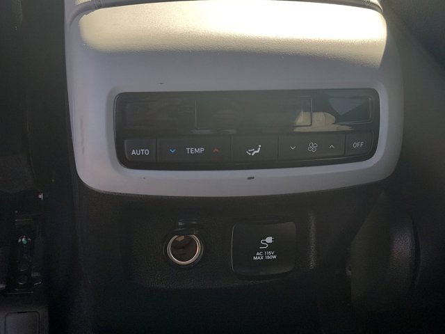 Used 2022 Hyundai Palisade SEL w/ Convenience Package image 16
