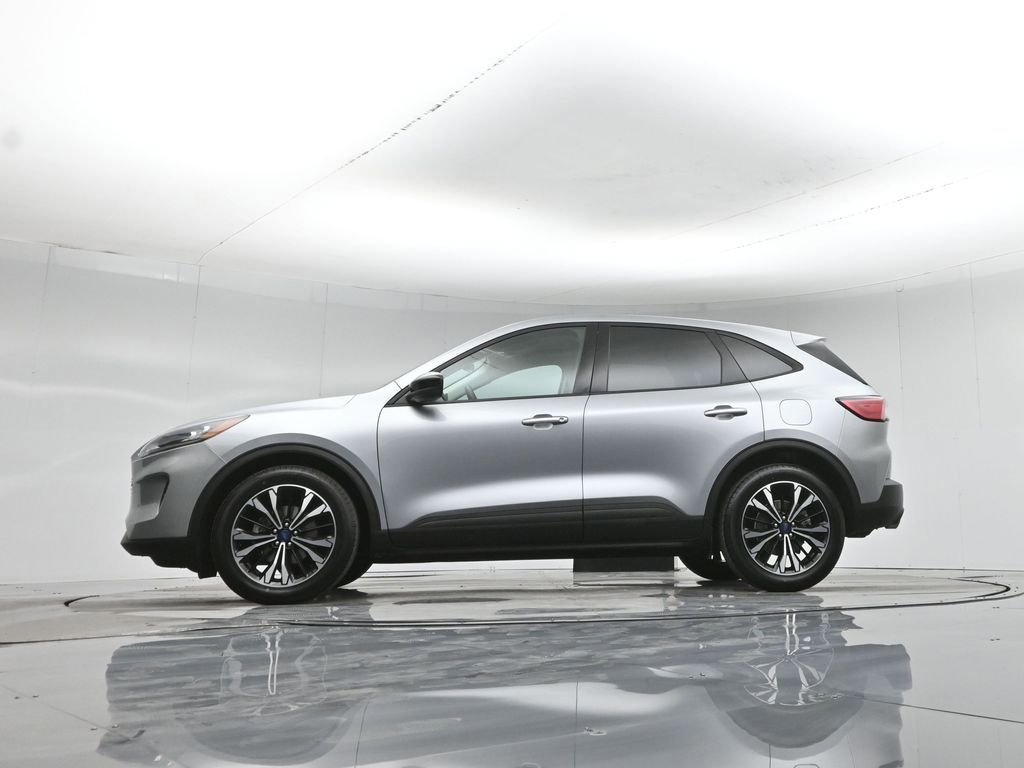 Certified 2022 Ford Escape SE w/ SE Sport Appearance Package image 26