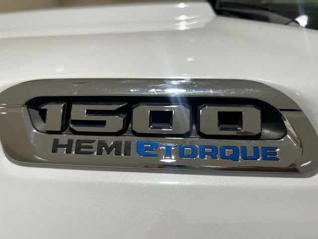 Used 2024 RAM 1500 Limited w/ Body Color Bumper Group AWD/4WD image 27